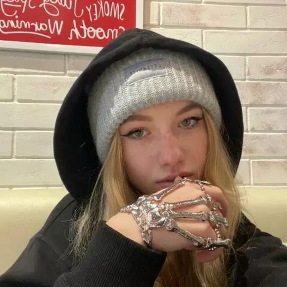 “Spooky Scary Skeleton” Unique Bone Rings/Bracelet - Picture 3 of 16